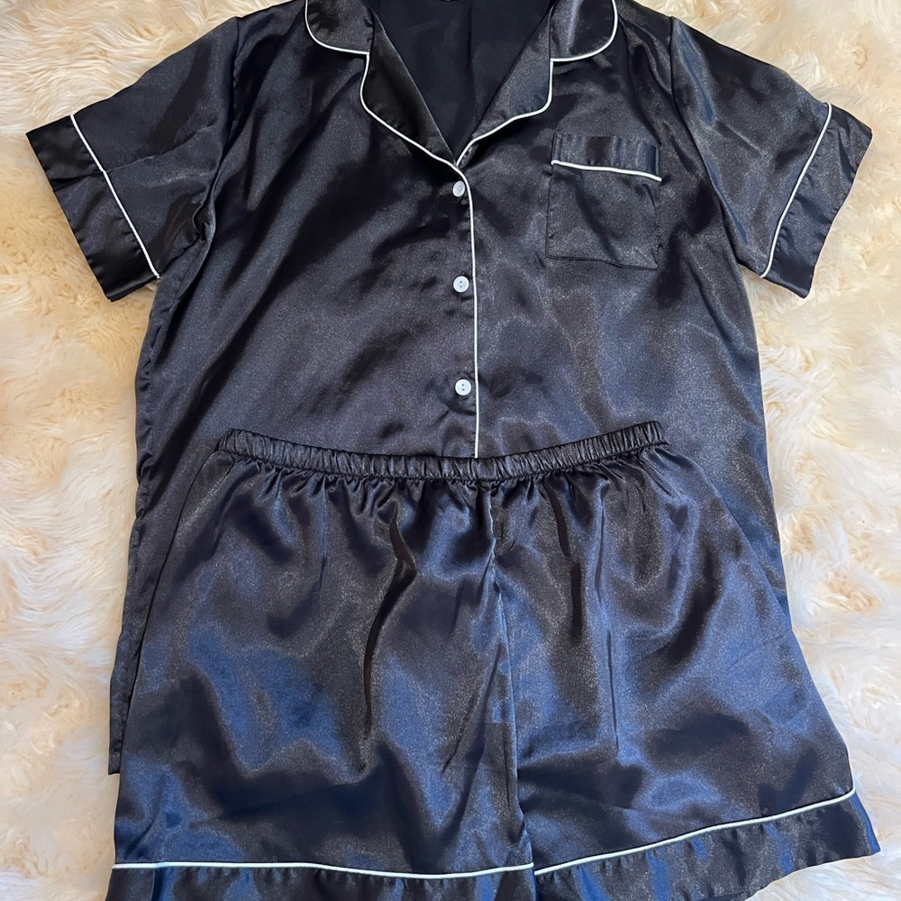 Elegant Black Satin Women's Pajama Set